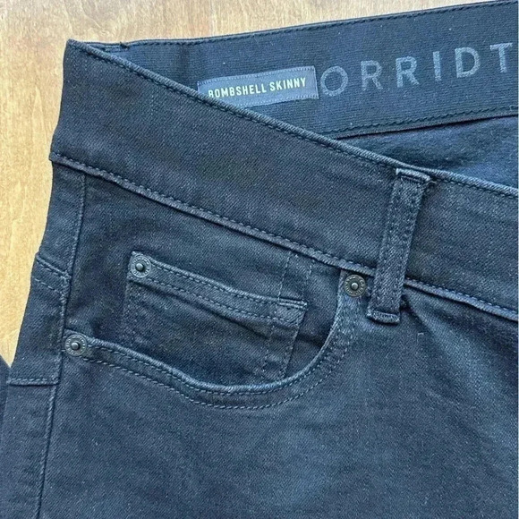 Torrid Bombshell Skinny Premium Stretch High-Rise Jean, Black, Size 18R - Picture 13 of 16